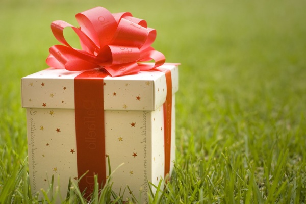 How to Turn a One-Time Gift Into an Ongoing Gift Subscription
